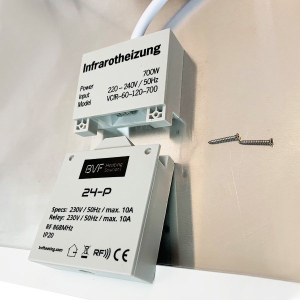 Prijímacia jednotka termostatu BVF 24-P na ovládanie infrapanelov - detail vyhotovenia